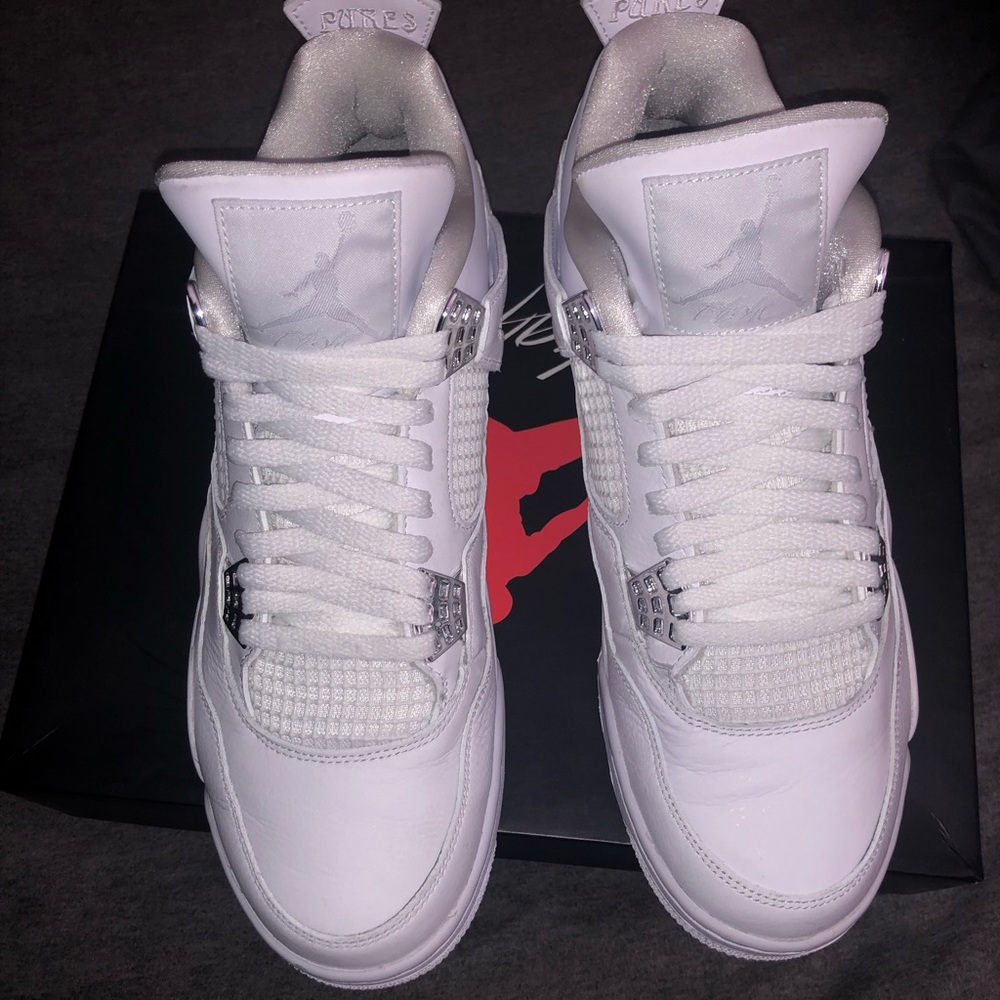 Jordan 4 pure moneys